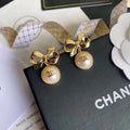 Earrings T170