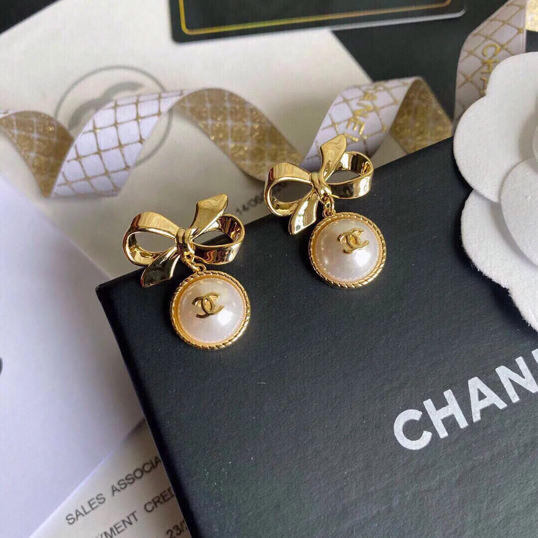 Earrings T170
