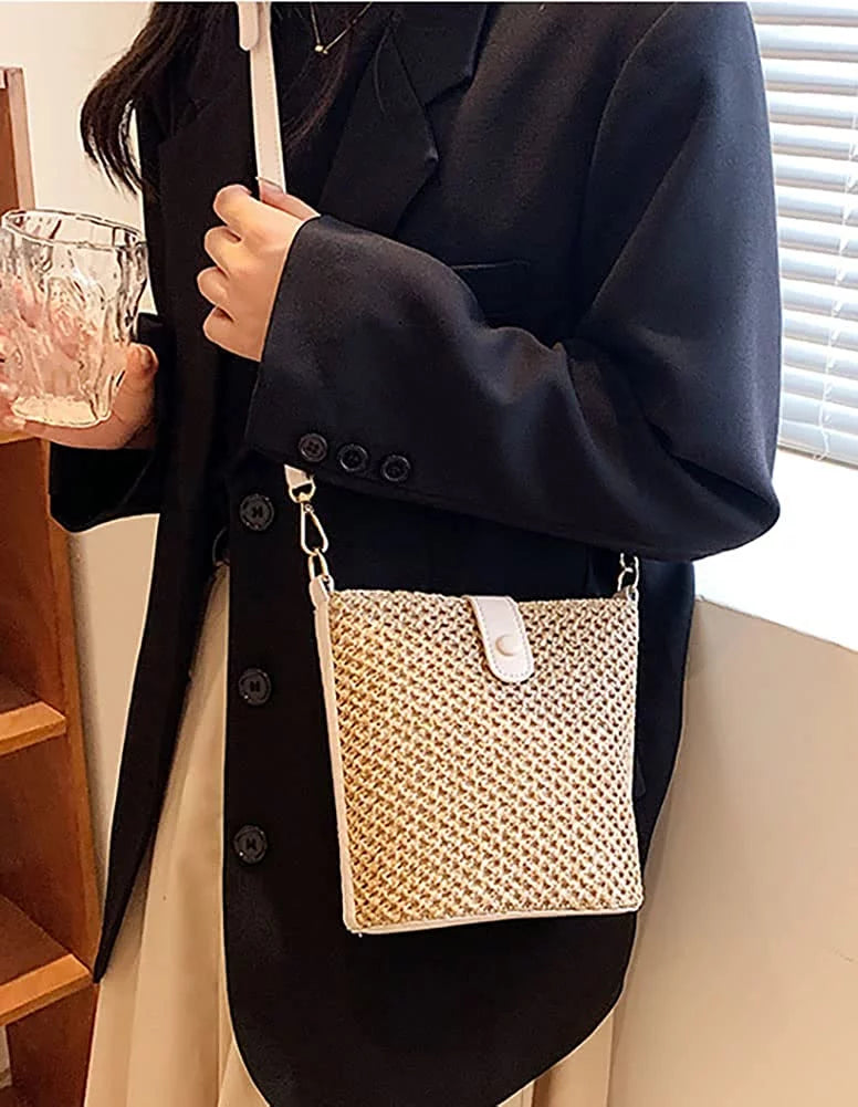 Straw Beach Bag Handwoven Crossbody Bag F672039