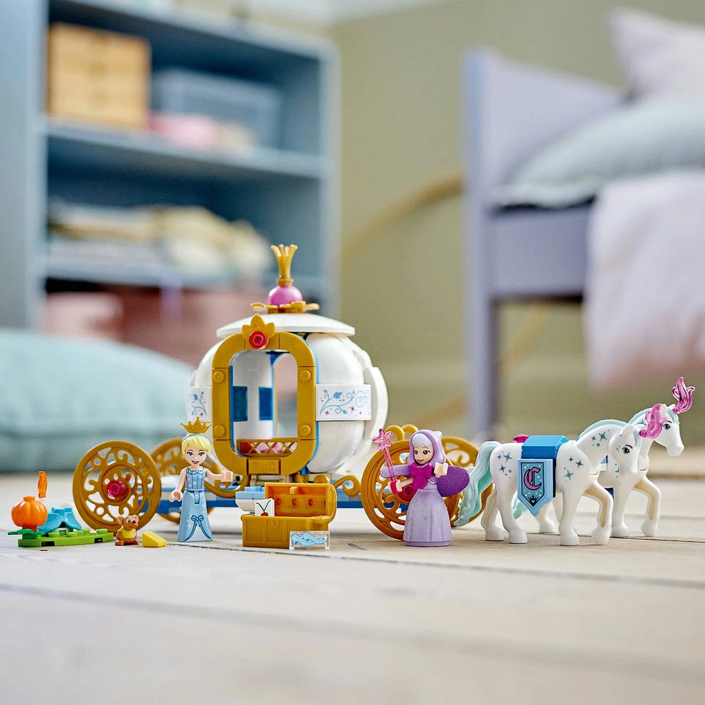 Disney Cinderella's Royal Carriage 237 Pieces J273977