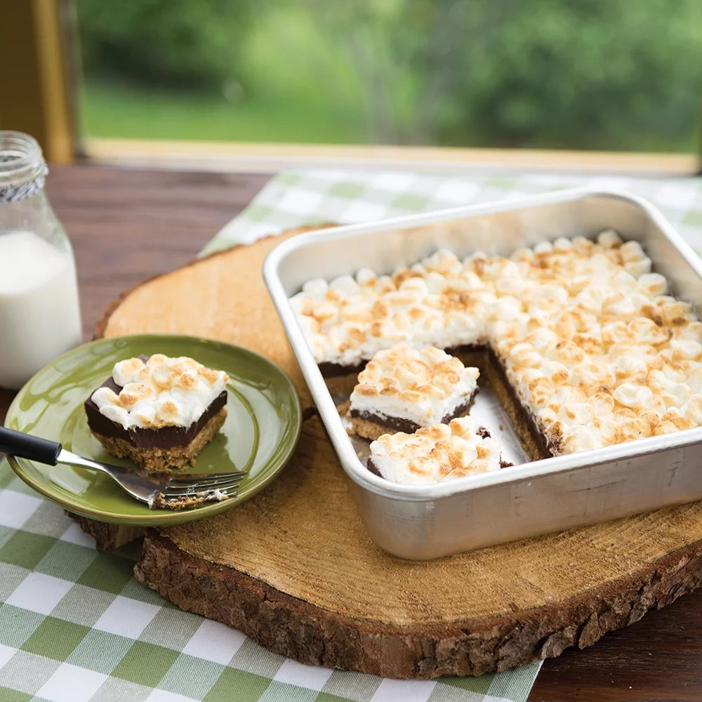 9" Square Aluminum Cake Pan C208
