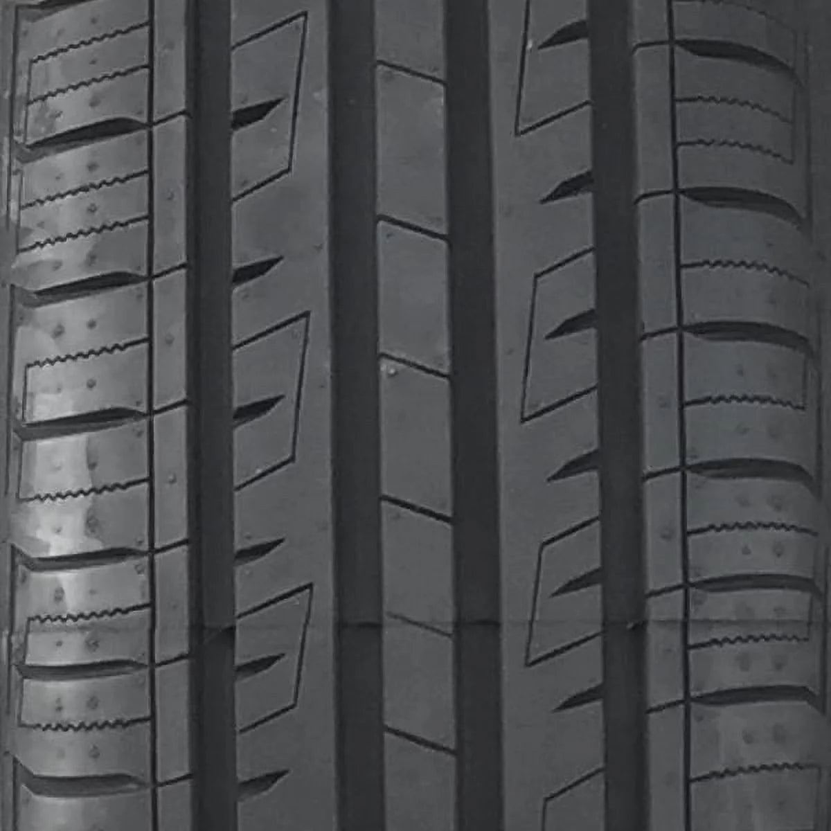 Set of 4 185/55R15 82V All Season Performance Tires M3630