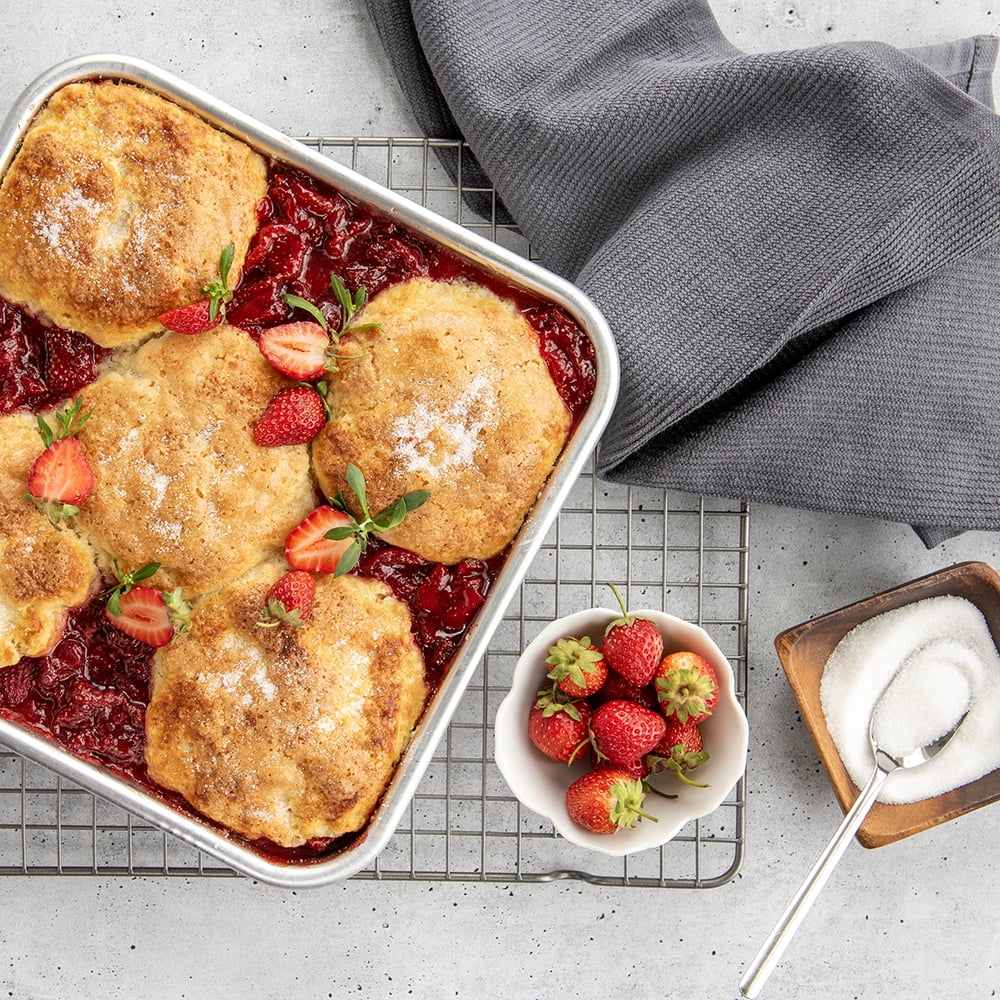 9" Square Aluminum Cake Pan C208